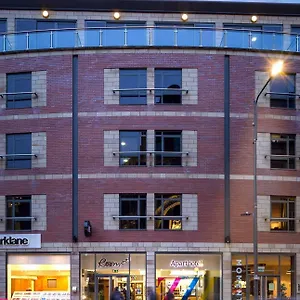 Roomzzz Leeds (West Yorkshire)
